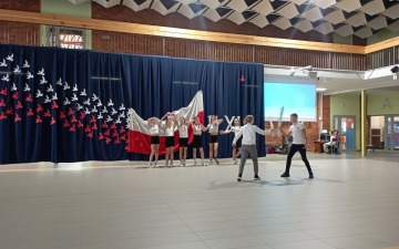 Szkolne obchody Święta Niepodległości